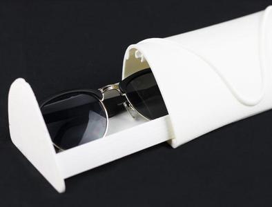 Glasses case