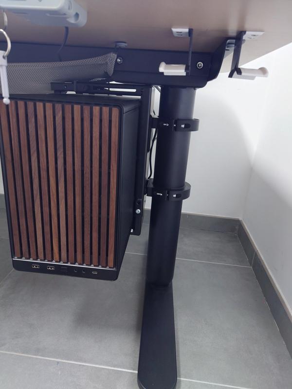 IKEA Bekant pole mount for CPU holder