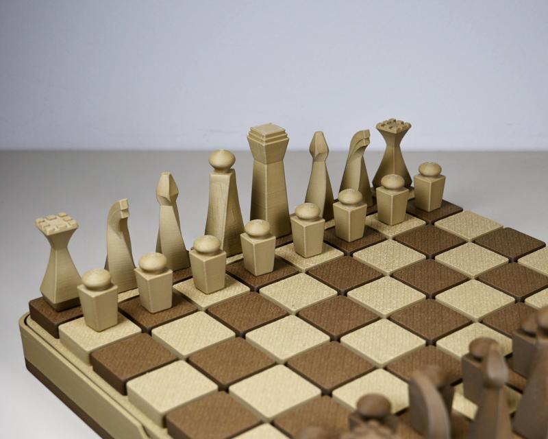 Forma Chess Set with Box
