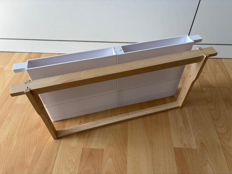 Beehive Feeder for Zander Hives | Futtertasche für Zander Beuten
