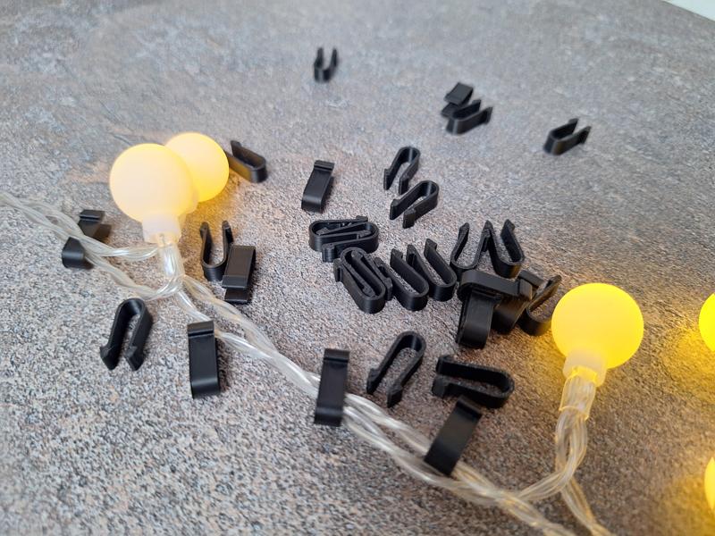Christmas lights Cable clip for curtain tracks