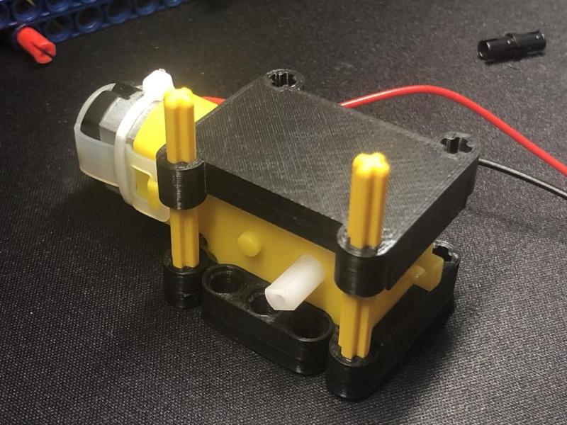 dc motor Lego mount