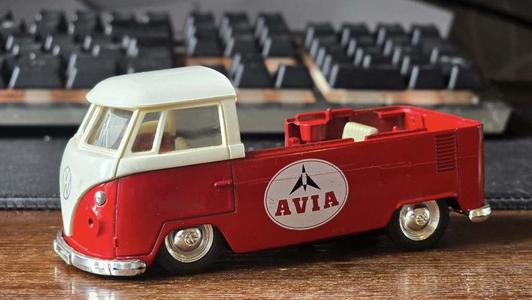 Welly Vw Camper Conversion and lowering kit 