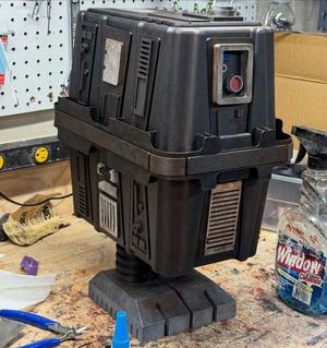 Mini Gonk Droid (HDX 6.5 qt. bins)