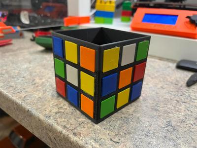 pen holder