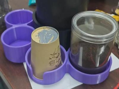 In-car cup holder