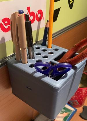 Hanging Pen Holder
