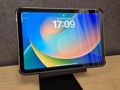 Tablet and Smartphone Stand