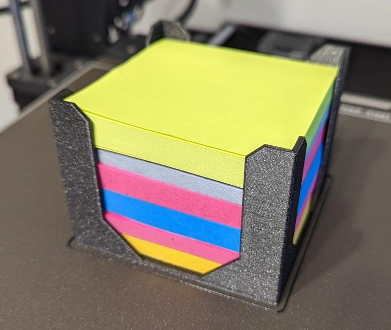 Post-it Holder
