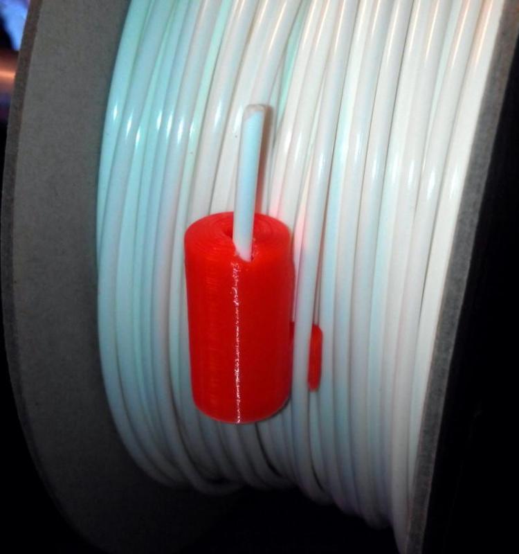 Customizable Universal Filament Clip