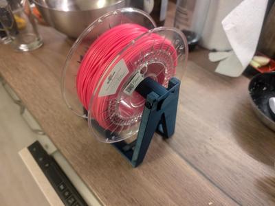 Filament holder