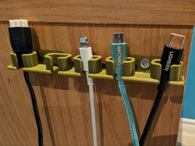 USB Holder