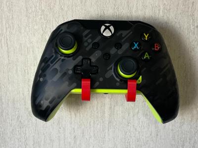 3D Printed Snap-Together Controller Wall Mount