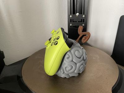 Gomu Gomu no mi controller holder