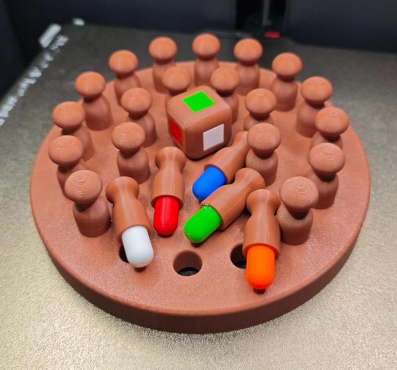 figurine memory game - board game