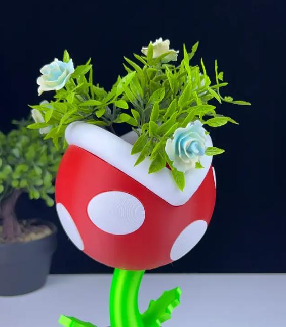 Piranha Plant planter