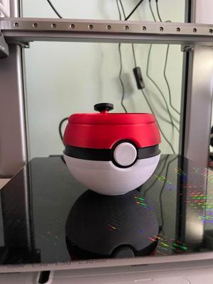 Pokeball Planter - Self Watering 