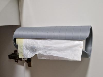 Trash bag dispenser