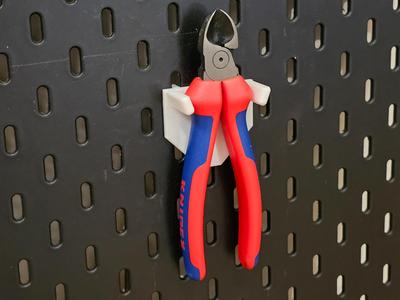 Pliers holder for IKEA Skadis (no supports)