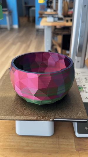 Low poly planter pot
