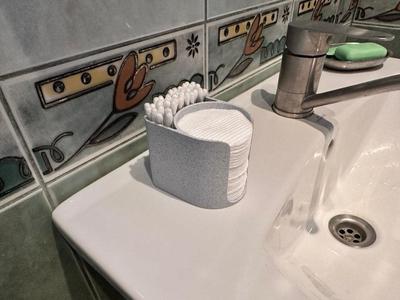 Stand for cotton pads/tips