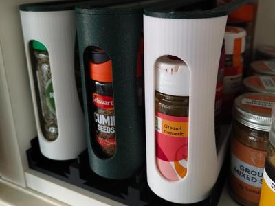Spice Rack with improved base