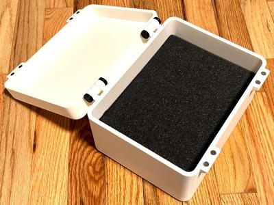 Hinged Box with Lid 240mm x 180mm x 130mm