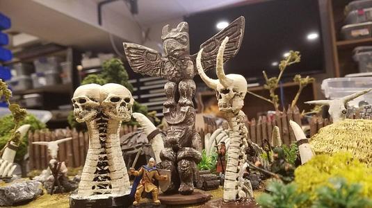 Skull - Quad Skull Pillar and Demonic Skull Pillar 28mm