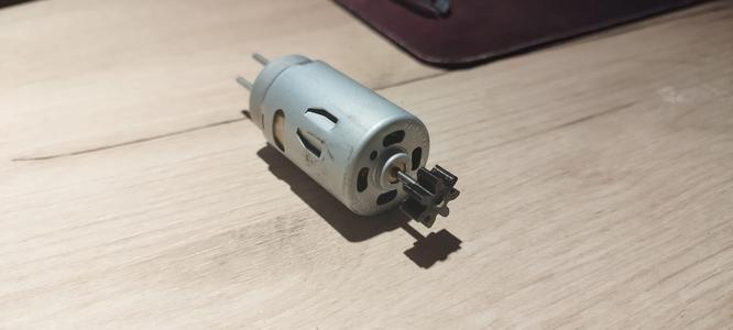 Spur Gear for 2.3mm Flat Shaft 12V DC Motor (or any)