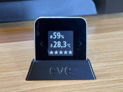 Eve Room stand