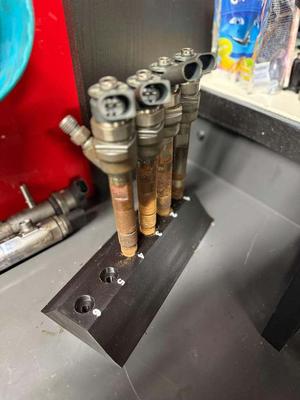 Injector holder for N47 and N57