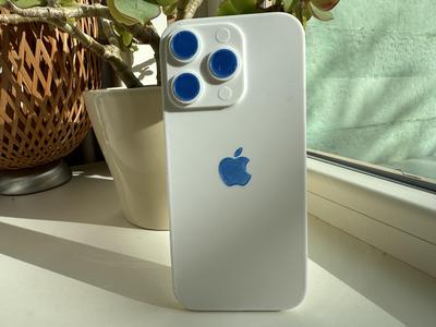 iPhone 16 Pro 3D model