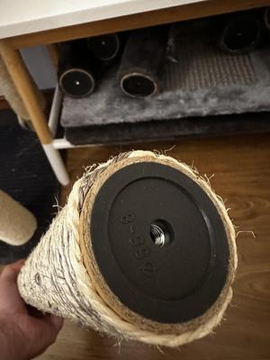 scratching post