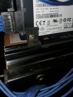 SSD mount for t-slot