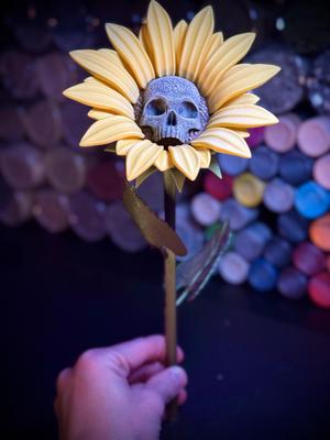 The forbidden sunflower