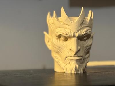 White Walker Skull Pen Holder