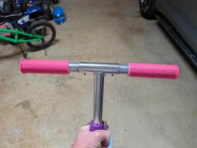TPU Handlebar Grips for Huffy Scooter