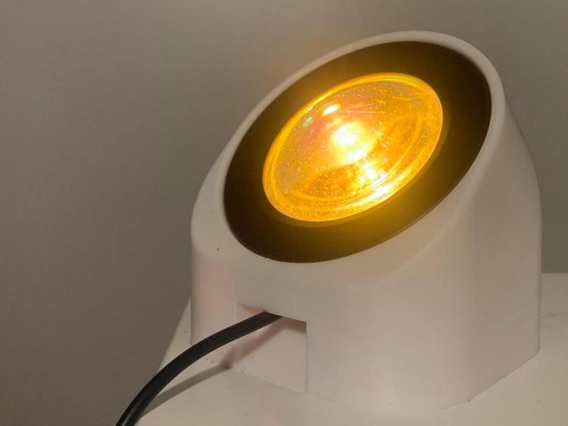 Angled stand for a generic Sunset lamp