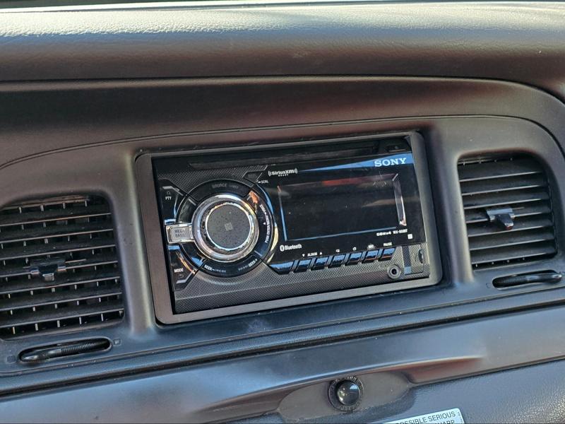 Crown Victoria Stereo Bezel Radio Double Din Frame