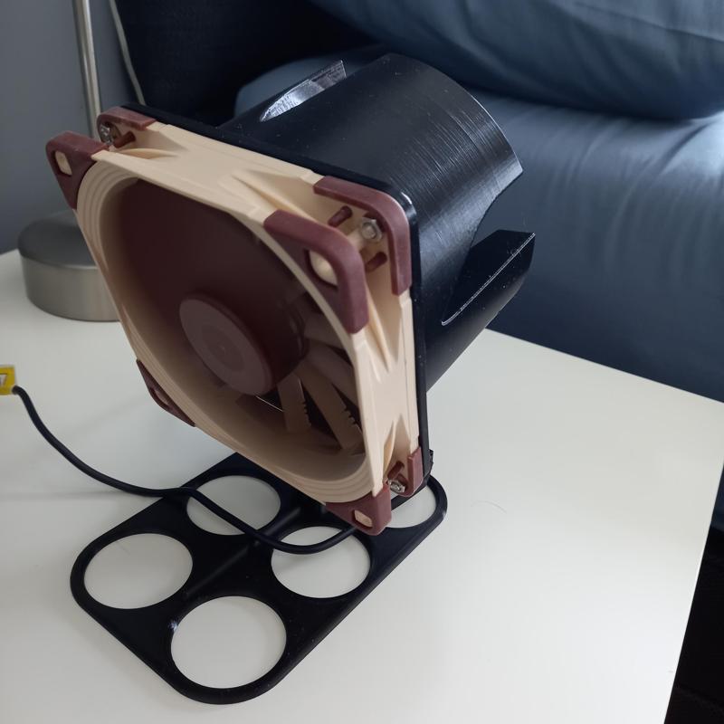 Table Base for Noctua Fan and Airflow Amplifier