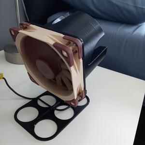 Table Base for Noctua Fan and Airflow Amplifier