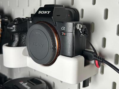 Sony A7 III 3 Skadis - no Support - charging port