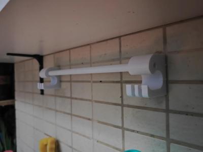 Towel rack (with hooks, infinitely extendable)