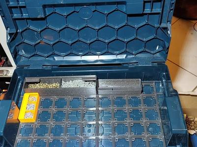 Gridfinity Bosch LBOXX 136 baseplate