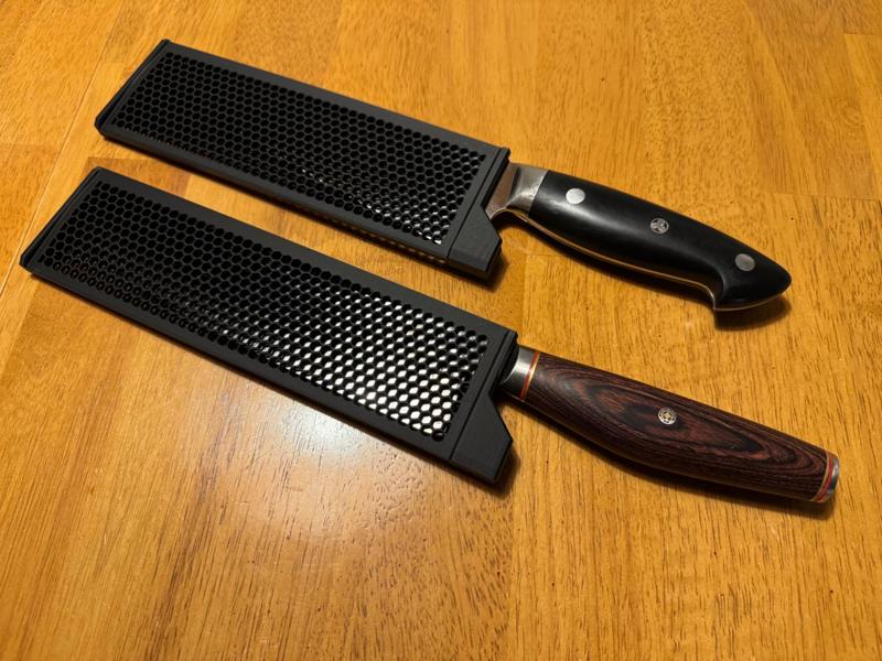 kitchen knife guard for 8" chef knife / 7" santoku