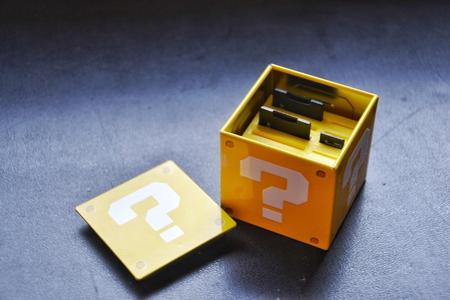 Nintendo SD card-micro cards holder