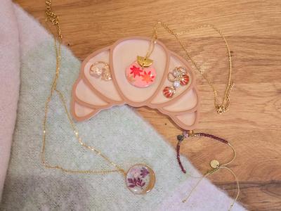 Crescent Jewelry Holder