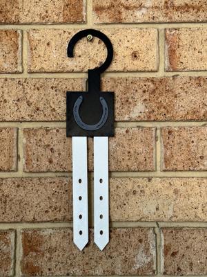 Horse Girth Hanger