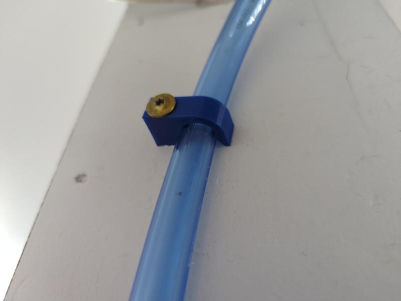 1/2" tubing hook