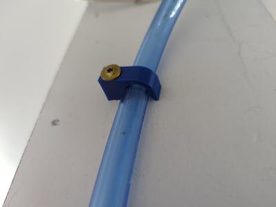 1/2" tubing hook